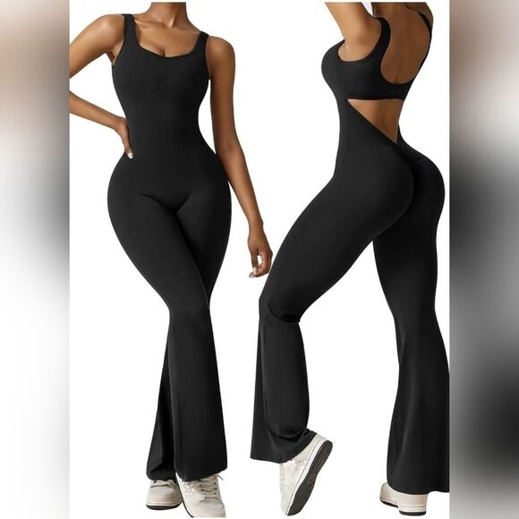 NWT Vertvie V-back Ruched Butt Bodycon Flare Jumpsuit Black Sleeveless Stretch - Picture 1 of 8